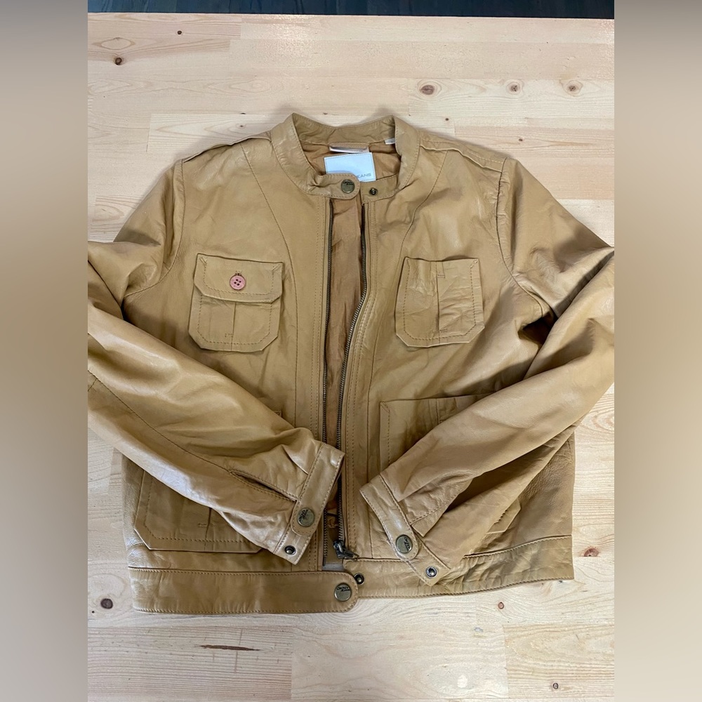 Vintage DKNY 100% Leather Jacket (L)